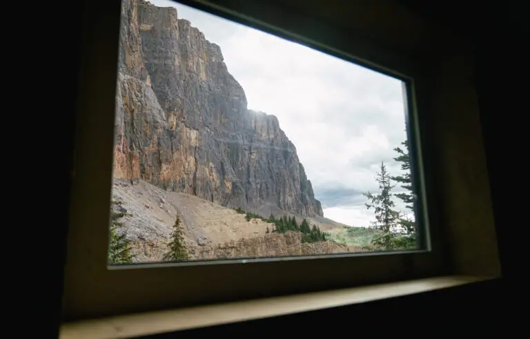 2025-Castle Mountain Cabin (Peter Hoang)-11