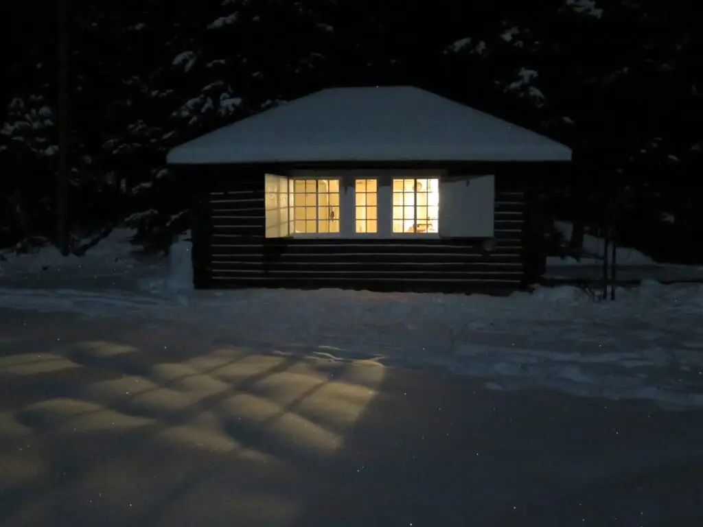 Cameron Lake Cabin Exterior