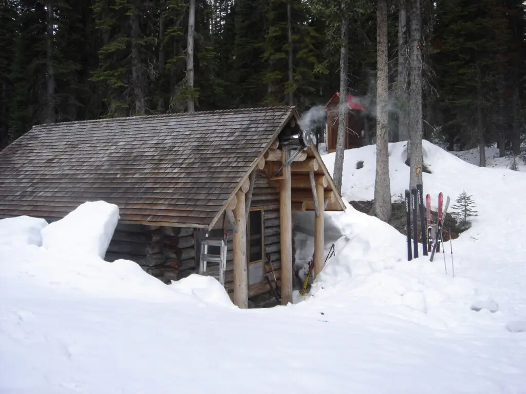 Glacier Circle Hut Winter